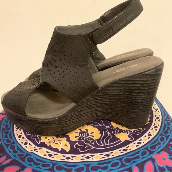 JBU platform black leather wedge sandals 9.5 - Picture 2 of 5